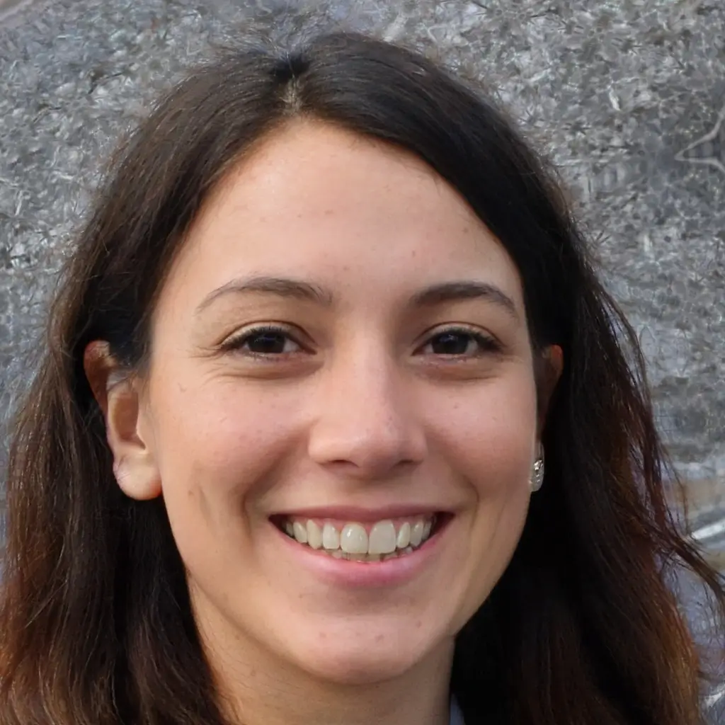 Selfie pris à la maison avant amélioration en photo studio HD par l'intelligence artificielle